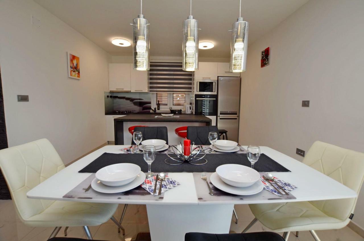 Apartments Golden Hour Jurdani Zewnętrze zdjęcie
